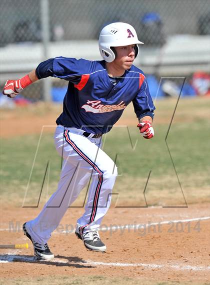 Thumbnail 3 in HSAA vs Trinity Christian (Texas Private School Classic) photogallery.