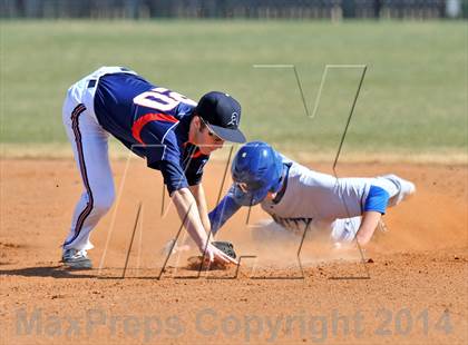 Thumbnail 3 in HSAA vs Trinity Christian (Texas Private School Classic) photogallery.