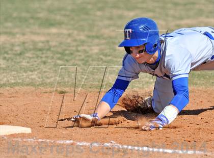 Thumbnail 1 in HSAA vs Trinity Christian (Texas Private School Classic) photogallery.