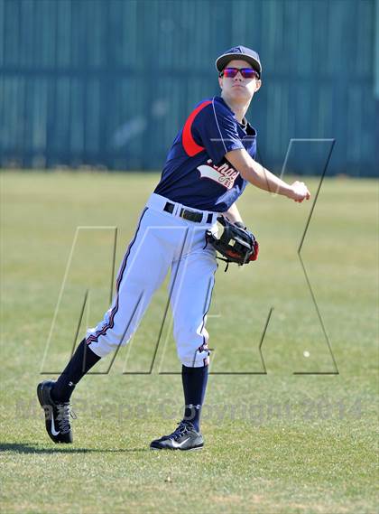 Thumbnail 3 in HSAA vs Trinity Christian (Texas Private School Classic) photogallery.