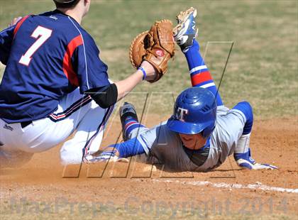 Thumbnail 2 in HSAA vs Trinity Christian (Texas Private School Classic) photogallery.