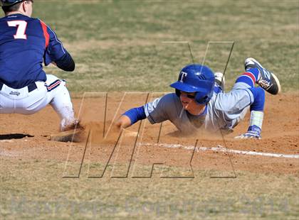 Thumbnail 3 in HSAA vs Trinity Christian (Texas Private School Classic) photogallery.