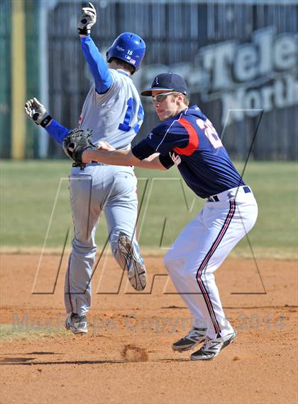 Thumbnail 2 in HSAA vs Trinity Christian (Texas Private School Classic) photogallery.