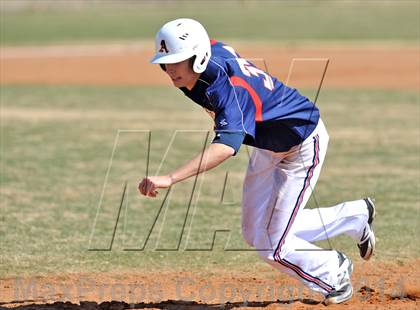 Thumbnail 3 in HSAA vs Trinity Christian (Texas Private School Classic) photogallery.