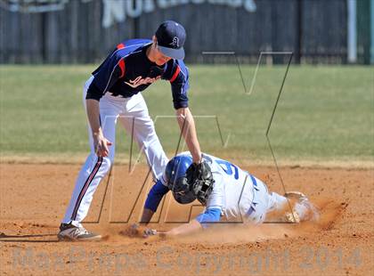 Thumbnail 2 in HSAA vs Trinity Christian (Texas Private School Classic) photogallery.
