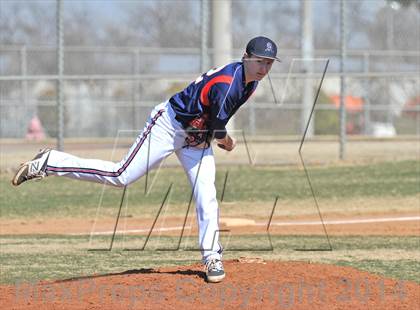 Thumbnail 3 in HSAA vs Trinity Christian (Texas Private School Classic) photogallery.