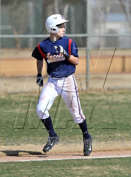 Thumbnail 3 in HSAA vs Trinity Christian (Texas Private School Classic) photogallery.