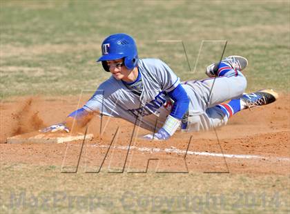 Thumbnail 2 in HSAA vs Trinity Christian (Texas Private School Classic) photogallery.