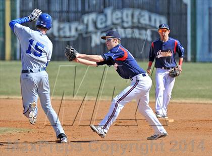 Thumbnail 1 in HSAA vs Trinity Christian (Texas Private School Classic) photogallery.