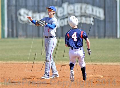Thumbnail 1 in HSAA vs Trinity Christian (Texas Private School Classic) photogallery.