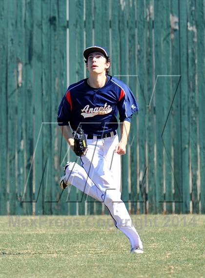 Thumbnail 1 in HSAA vs Trinity Christian (Texas Private School Classic) photogallery.