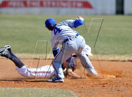 Thumbnail 2 in HSAA vs Trinity Christian (Texas Private School Classic) photogallery.