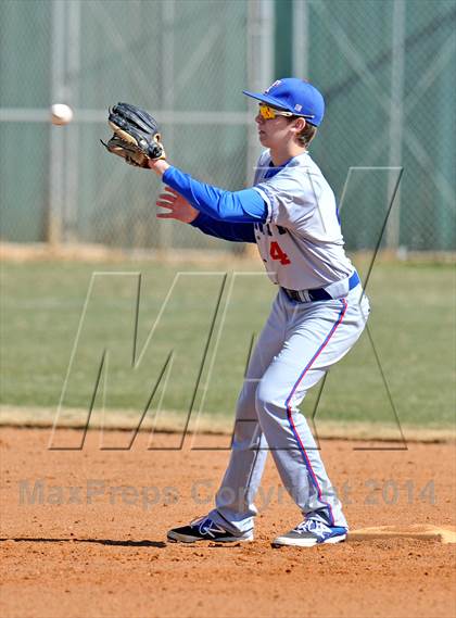 Thumbnail 3 in HSAA vs Trinity Christian (Texas Private School Classic) photogallery.