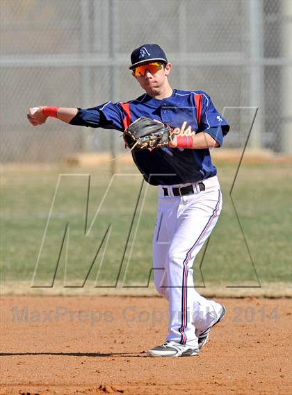 Thumbnail 1 in HSAA vs Trinity Christian (Texas Private School Classic) photogallery.