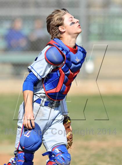 Thumbnail 3 in HSAA vs Trinity Christian (Texas Private School Classic) photogallery.