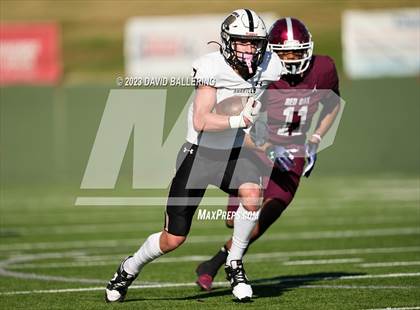 Thumbnail 1 in Red Oak vs. Amarillo (UIL 5A D1 Area Playoff) photogallery.