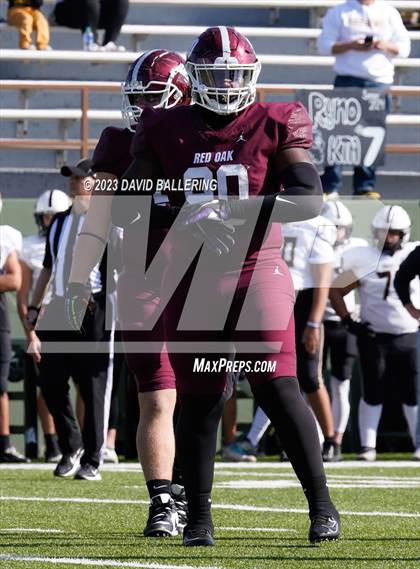 Thumbnail 3 in Red Oak vs. Amarillo (UIL 5A D1 Area Playoff) photogallery.