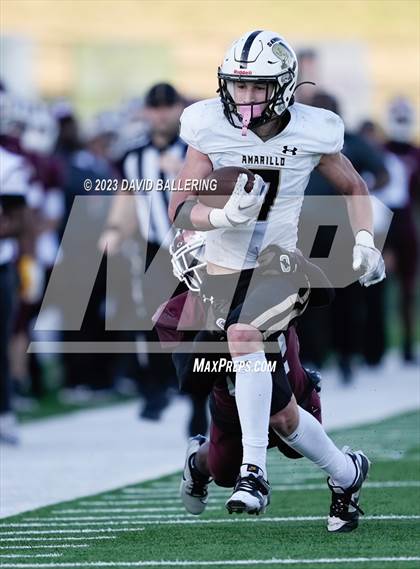 Thumbnail 2 in Red Oak vs. Amarillo (UIL 5A D1 Area Playoff) photogallery.