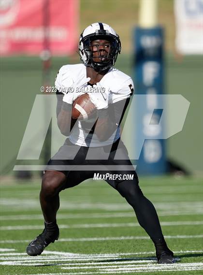 Thumbnail 1 in Red Oak vs. Amarillo (UIL 5A D1 Area Playoff) photogallery.