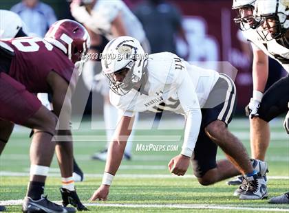 Thumbnail 1 in Red Oak vs. Amarillo (UIL 5A D1 Area Playoff) photogallery.