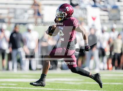 Thumbnail 2 in Red Oak vs. Amarillo (UIL 5A D1 Area Playoff) photogallery.
