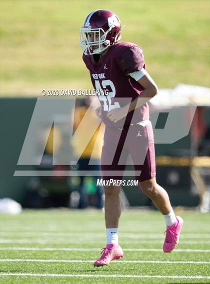 Thumbnail 1 in Red Oak vs. Amarillo (UIL 5A D1 Area Playoff) photogallery.