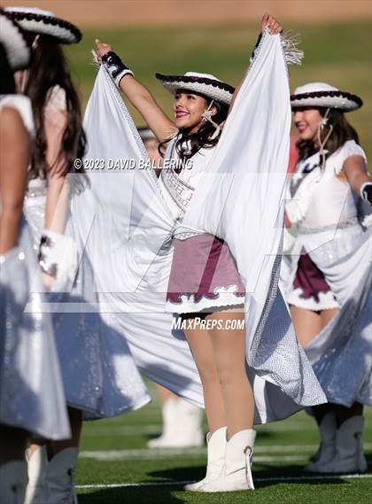 Thumbnail 2 in Red Oak vs. Amarillo (UIL 5A D1 Area Playoff) photogallery.