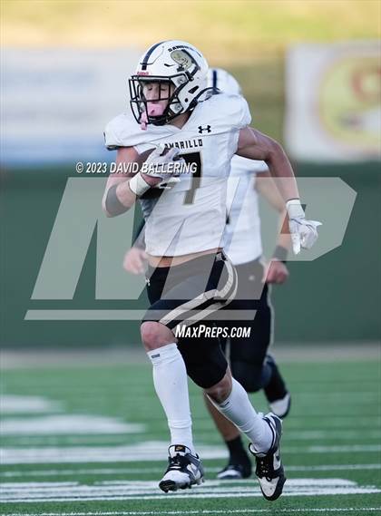 Thumbnail 1 in Red Oak vs. Amarillo (UIL 5A D1 Area Playoff) photogallery.