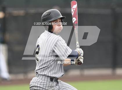 Thumbnail 3 in Prosper vs Keller photogallery.