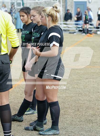 Thumbnail 1 in South @ Flintridge Prep (CIF SS D3 Semifinal) photogallery.
