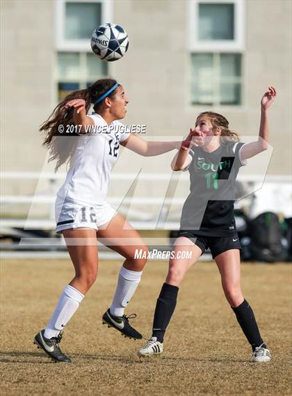 Thumbnail 3 in South @ Flintridge Prep (CIF SS D3 Semifinal) photogallery.