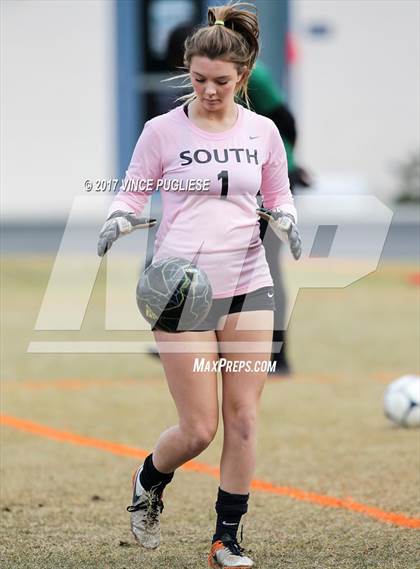 Thumbnail 1 in South @ Flintridge Prep (CIF SS D3 Semifinal) photogallery.