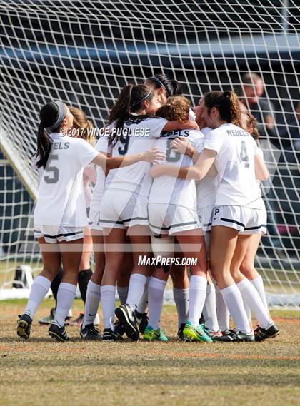 Thumbnail 2 in South @ Flintridge Prep (CIF SS D3 Semifinal) photogallery.