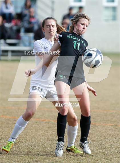 Thumbnail 2 in South @ Flintridge Prep (CIF SS D3 Semifinal) photogallery.