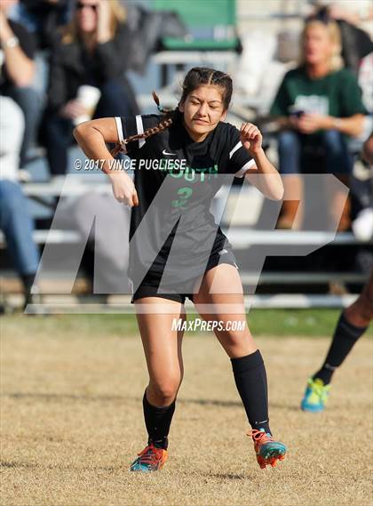 Thumbnail 2 in South @ Flintridge Prep (CIF SS D3 Semifinal) photogallery.