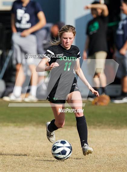 Thumbnail 2 in South @ Flintridge Prep (CIF SS D3 Semifinal) photogallery.
