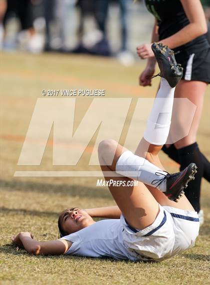 Thumbnail 2 in South @ Flintridge Prep (CIF SS D3 Semifinal) photogallery.