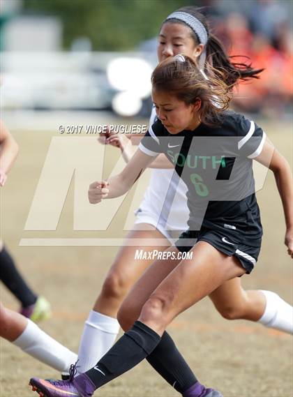 Thumbnail 2 in South @ Flintridge Prep (CIF SS D3 Semifinal) photogallery.