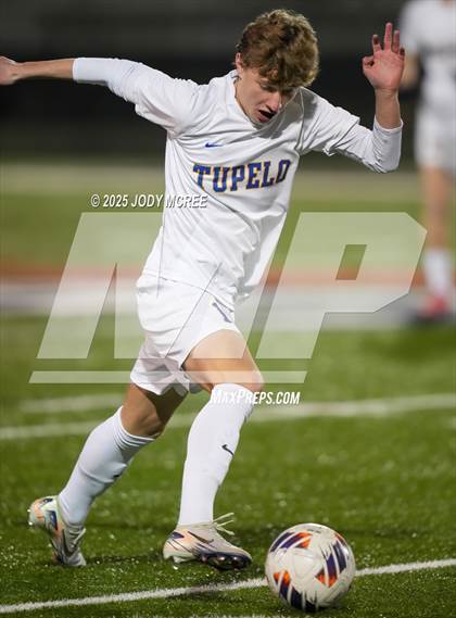 Thumbnail 1 in Lewisburg vs. Tupelo  photogallery.