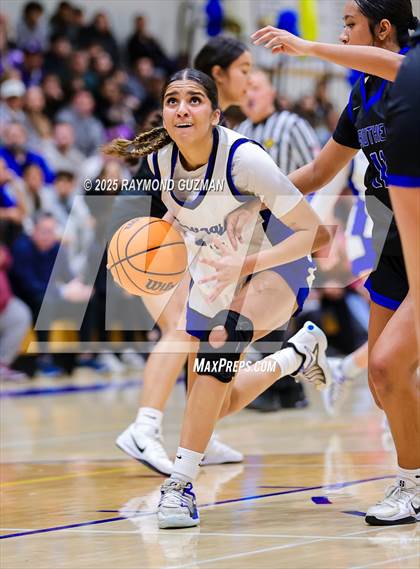 Thumbnail 1 in Caruthers @ Clovis- CIF CS Division 1- Quarterfinals photogallery.