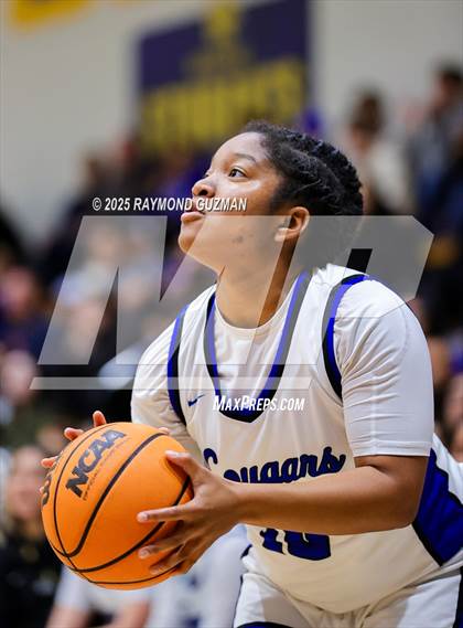 Thumbnail 1 in Caruthers @ Clovis- CIF CS Division 1- Quarterfinals photogallery.