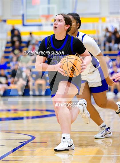 Thumbnail 2 in Caruthers @ Clovis- CIF CS Division 1- Quarterfinals photogallery.
