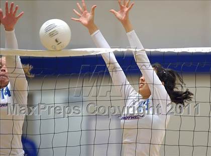 Thumbnail 1 in Nevada Union @ Christian Brothers photogallery.