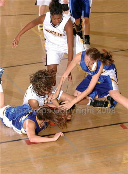 Thumbnail 3 in Agoura @ Newbury Park photogallery.