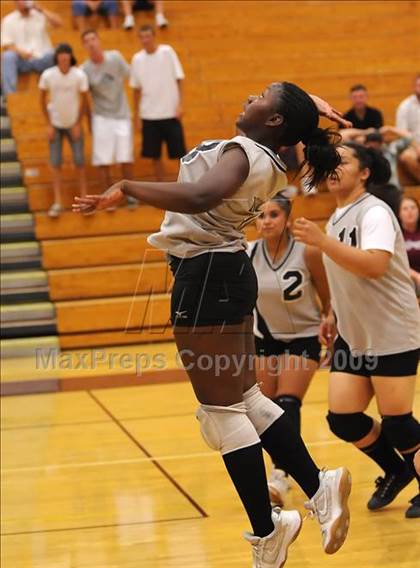 Thumbnail 3 in Whitney @ Natomas photogallery.