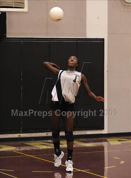 Thumbnail 1 in Whitney @ Natomas photogallery.