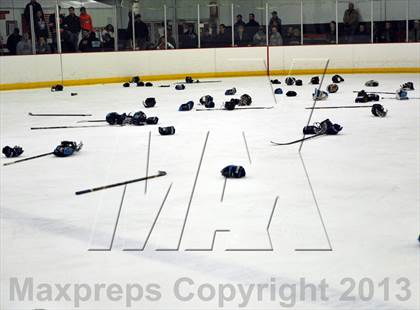 Thumbnail 2 in Suffern vs Mamaroneck (Section 1 Division I Final) photogallery.