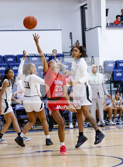 Thumbnail 2 in Whitfield vs Bishop Miege (Sophie Cunningham Classic) photogallery.