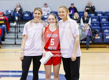 Thumbnail 3 in Whitfield vs Bishop Miege (Sophie Cunningham Classic) photogallery.