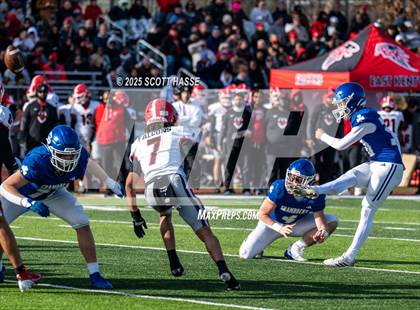 Thumbnail 3 in Catholic Central vs. East Kentwood (MSHAA D-1 semi-final) photogallery.